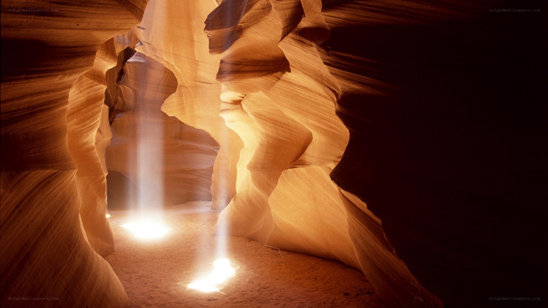 Sunlight beams in a canyon