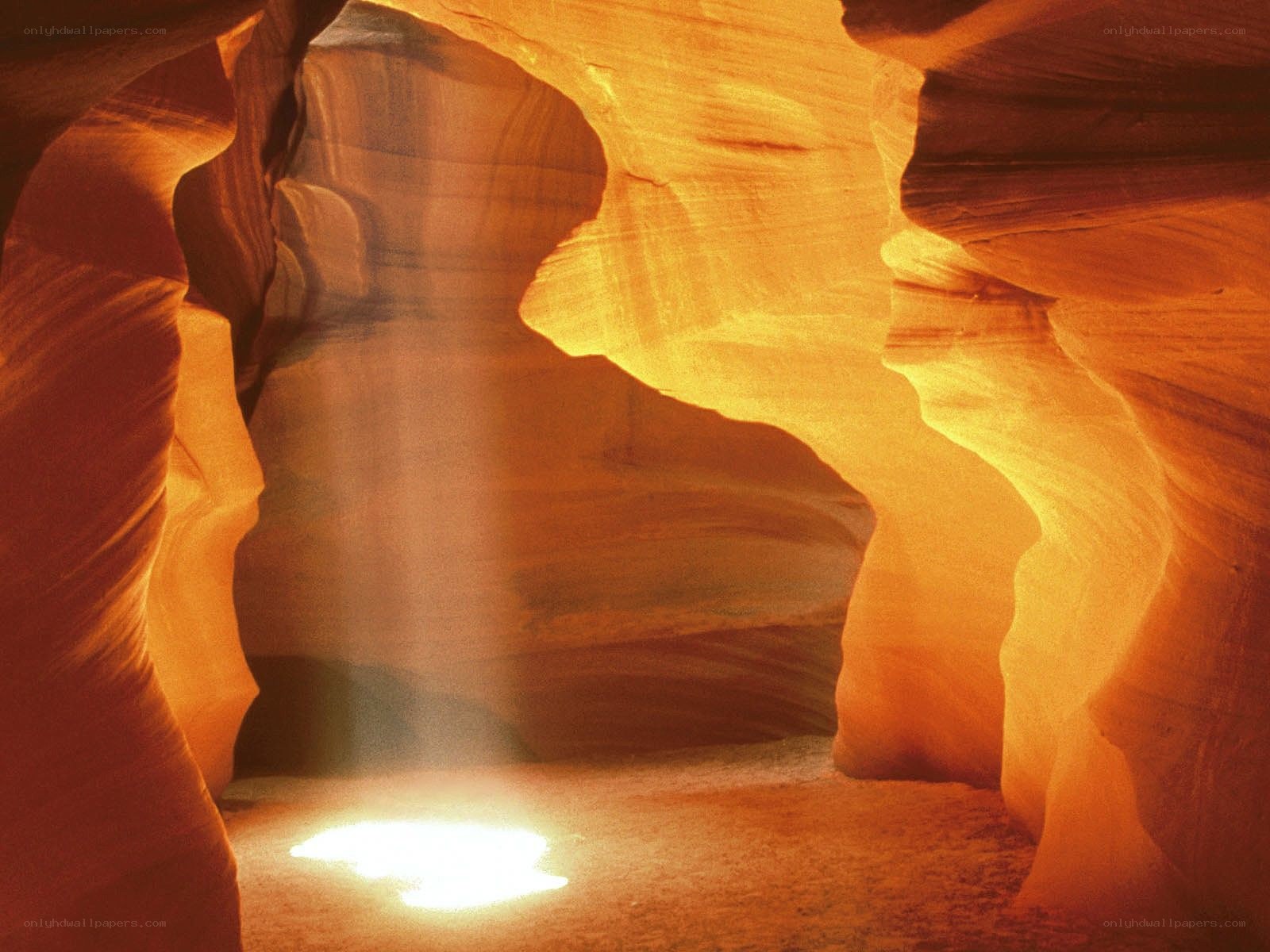 Sunlight in a sandstone canyon