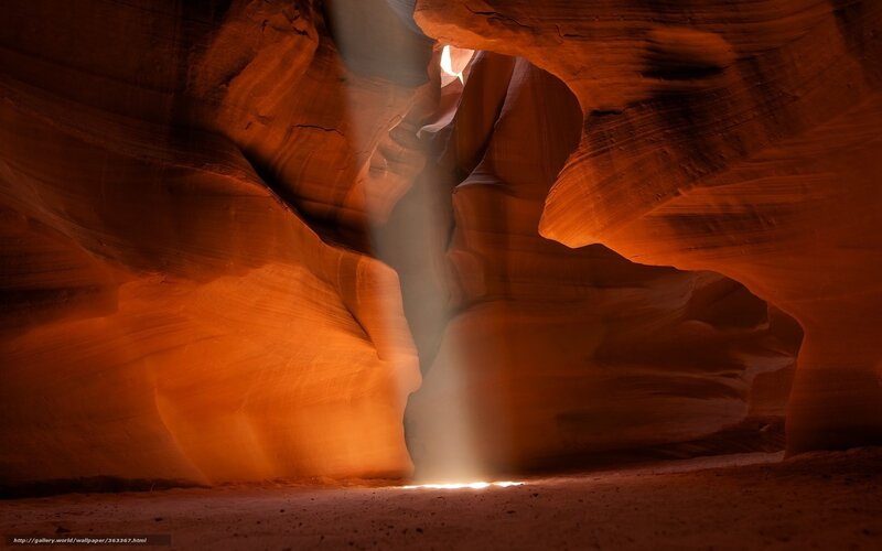 Sunlight in Sandstone Canyon — Orange