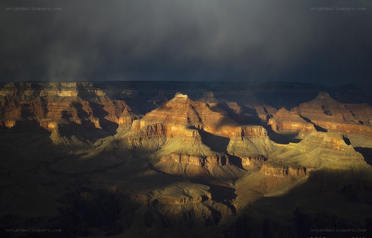 Sunlight on the Grand Canyon