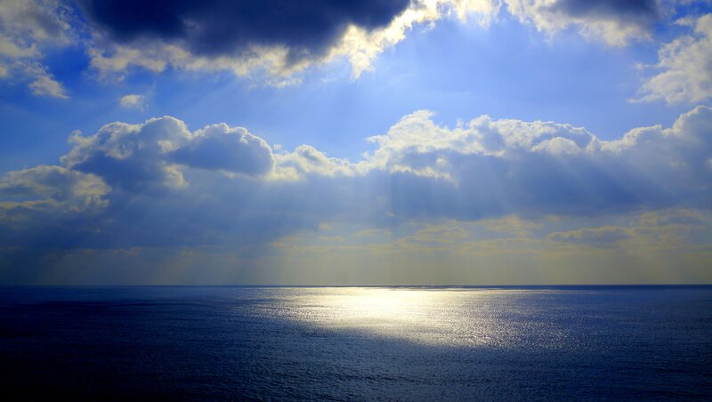 Sunlight over Ocean — Blue