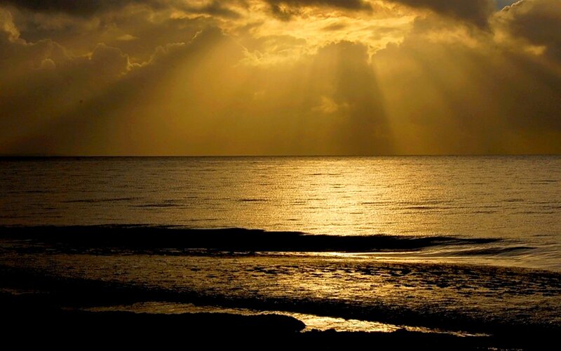 Sunlight over Ocean — Gold