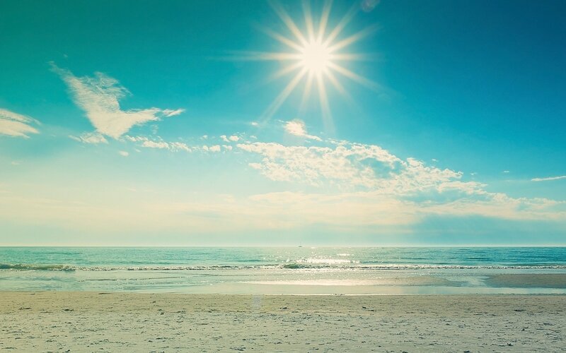 Sunny Beach Scene — Blue, Serene