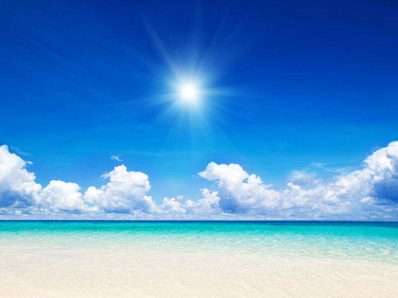Sunny Beach with Turquoise Water — Blue