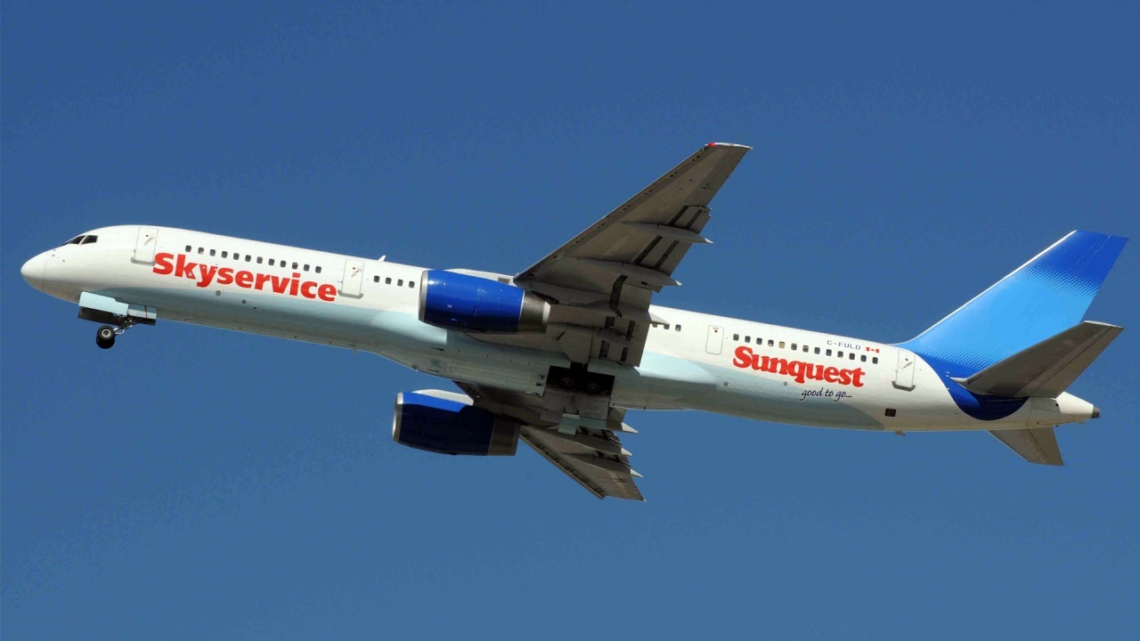 Sunquest Airlines aircraft in flight