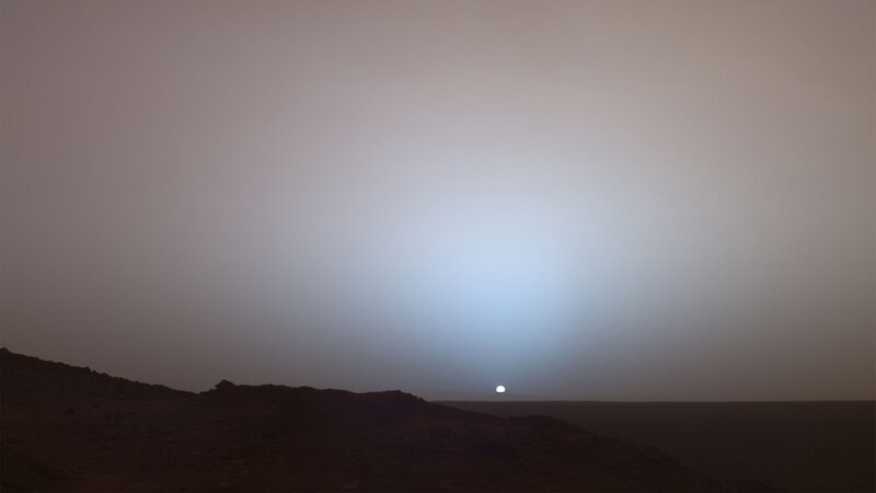 Sunrise on Mars — Gray