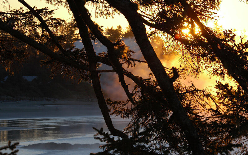 Sunrise over Beach — Gold