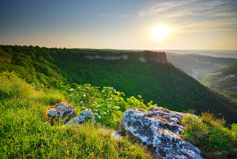 Sunrise over Canyon — Green