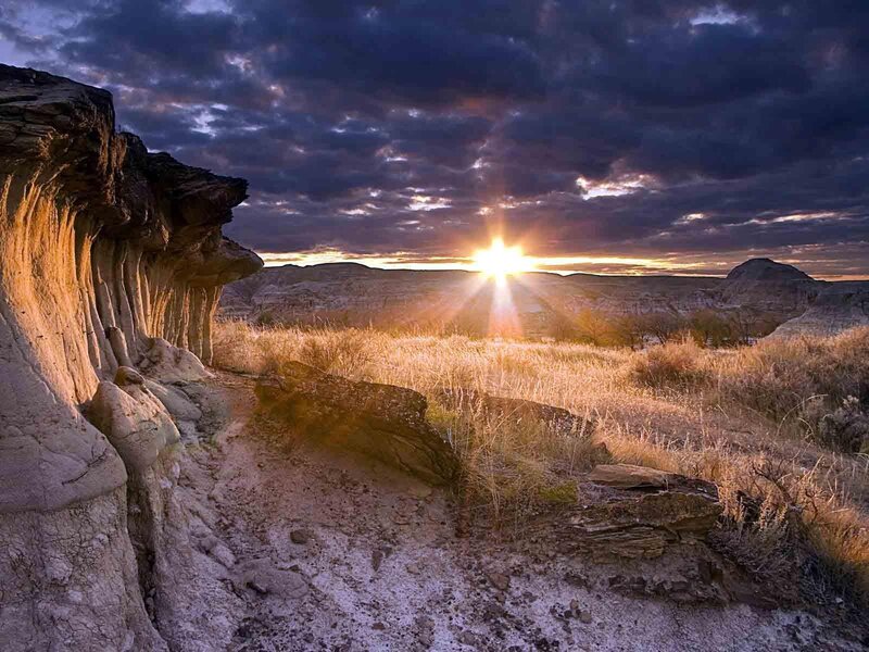Sunrise over Canyon — Purple, Dramatic