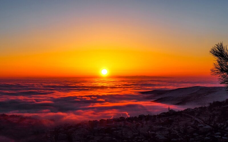 Sunrise over Cloud Sea — Orange, Dramatic, Photograph