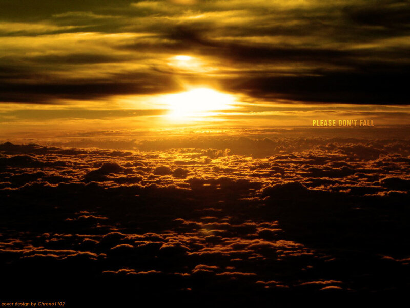 Sunrise over Clouds — Gold, Dramatic