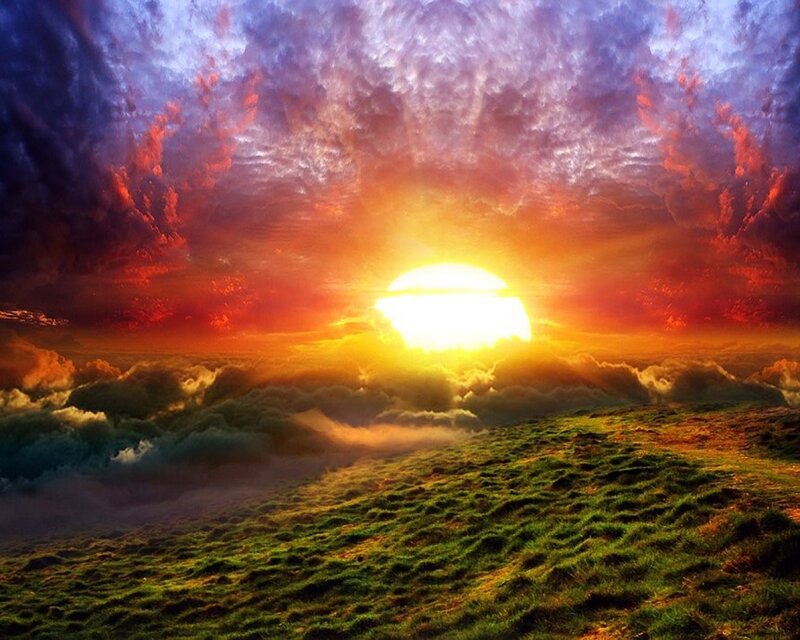 Sunrise over Grassy Hill — Green