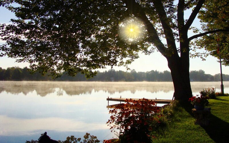 Sunrise over Lake — Green