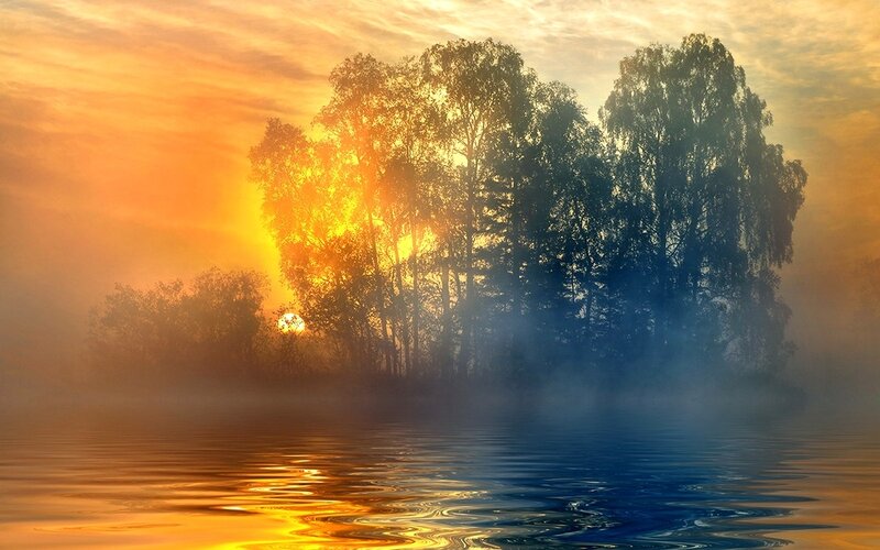 Sunrise over Lake Island — Orange