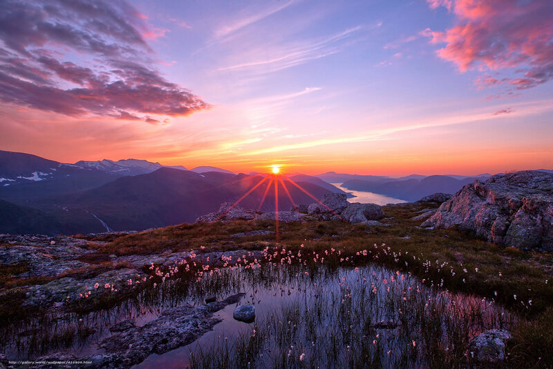 Sunrise over Mountain Lake — Purple, Serene