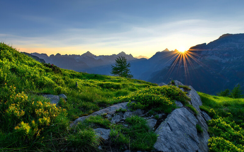 Sunrise over Mountain Peaks — Green, Serene