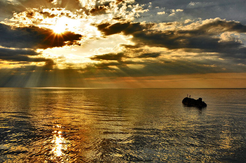 Sunrise over Ocean — Gold, Dramatic, Photograph