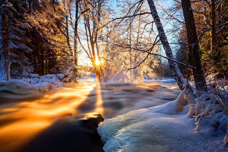 Sunrise over Snowy River — Gold