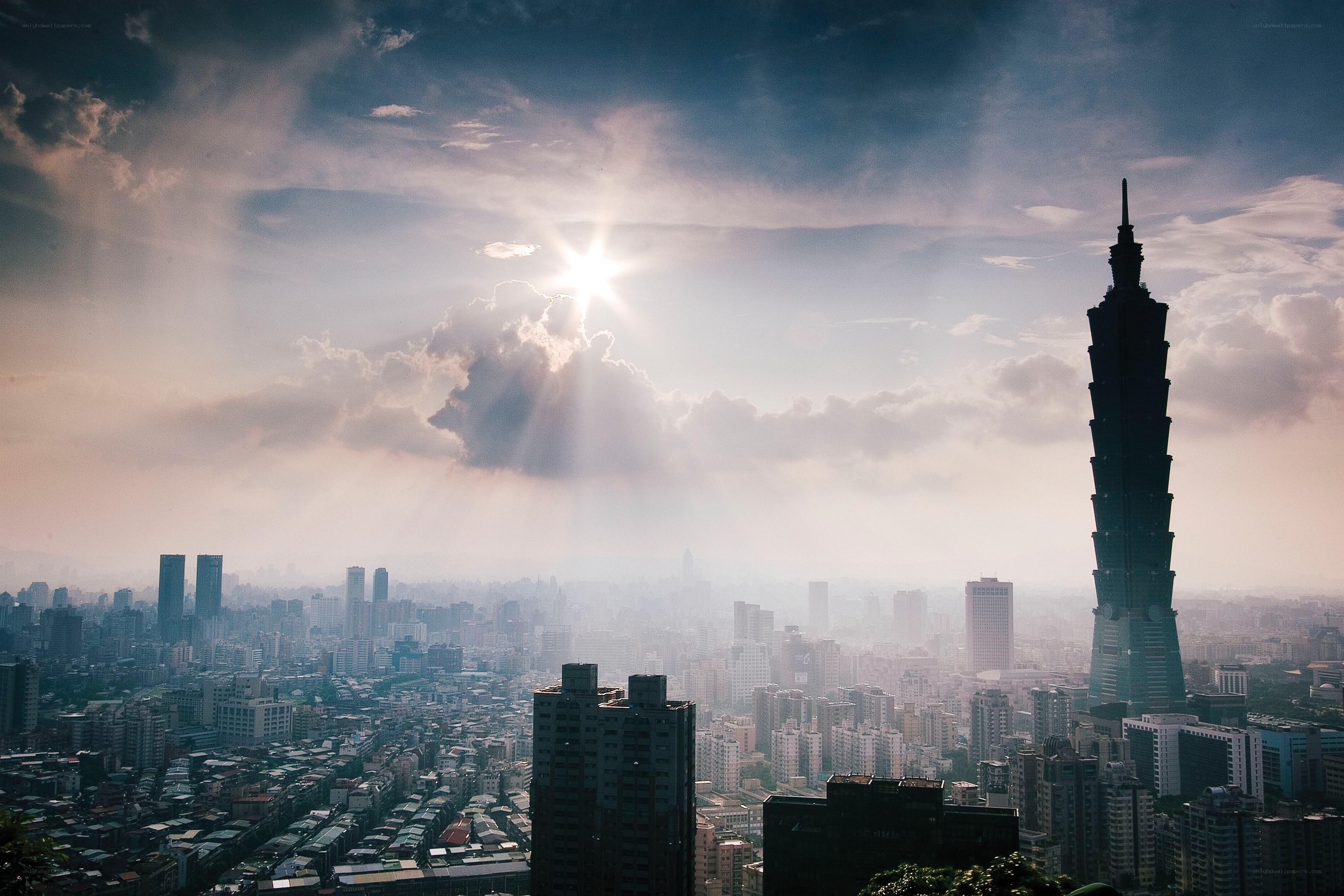 Sunrise over Taipei skyline