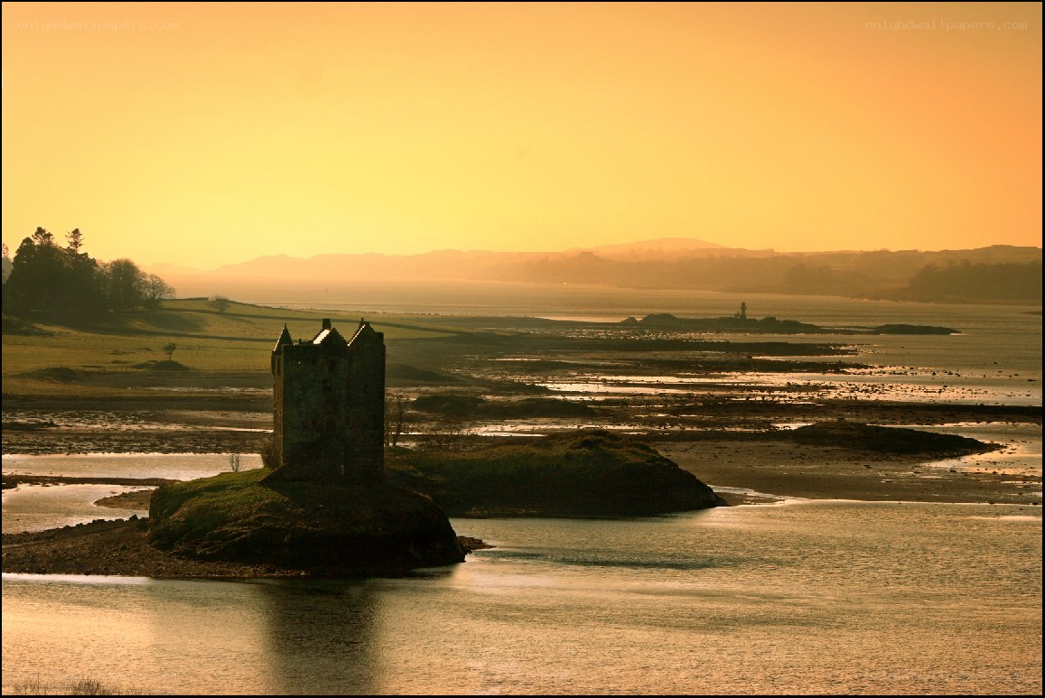 Sunset at Castle Stalker