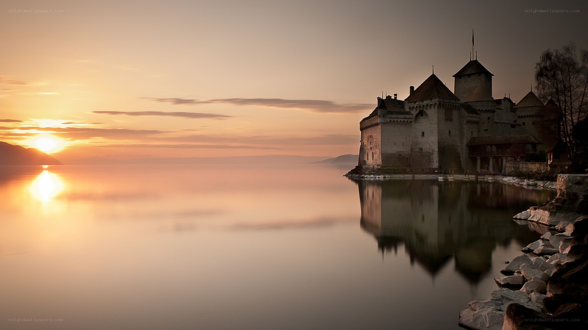 Sunset at Chillon Castle