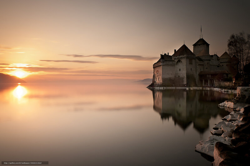Sunset at Chillon Castle