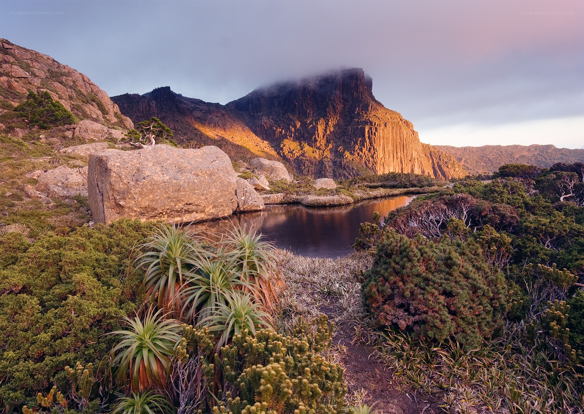 Sunset at Cradle Mountain