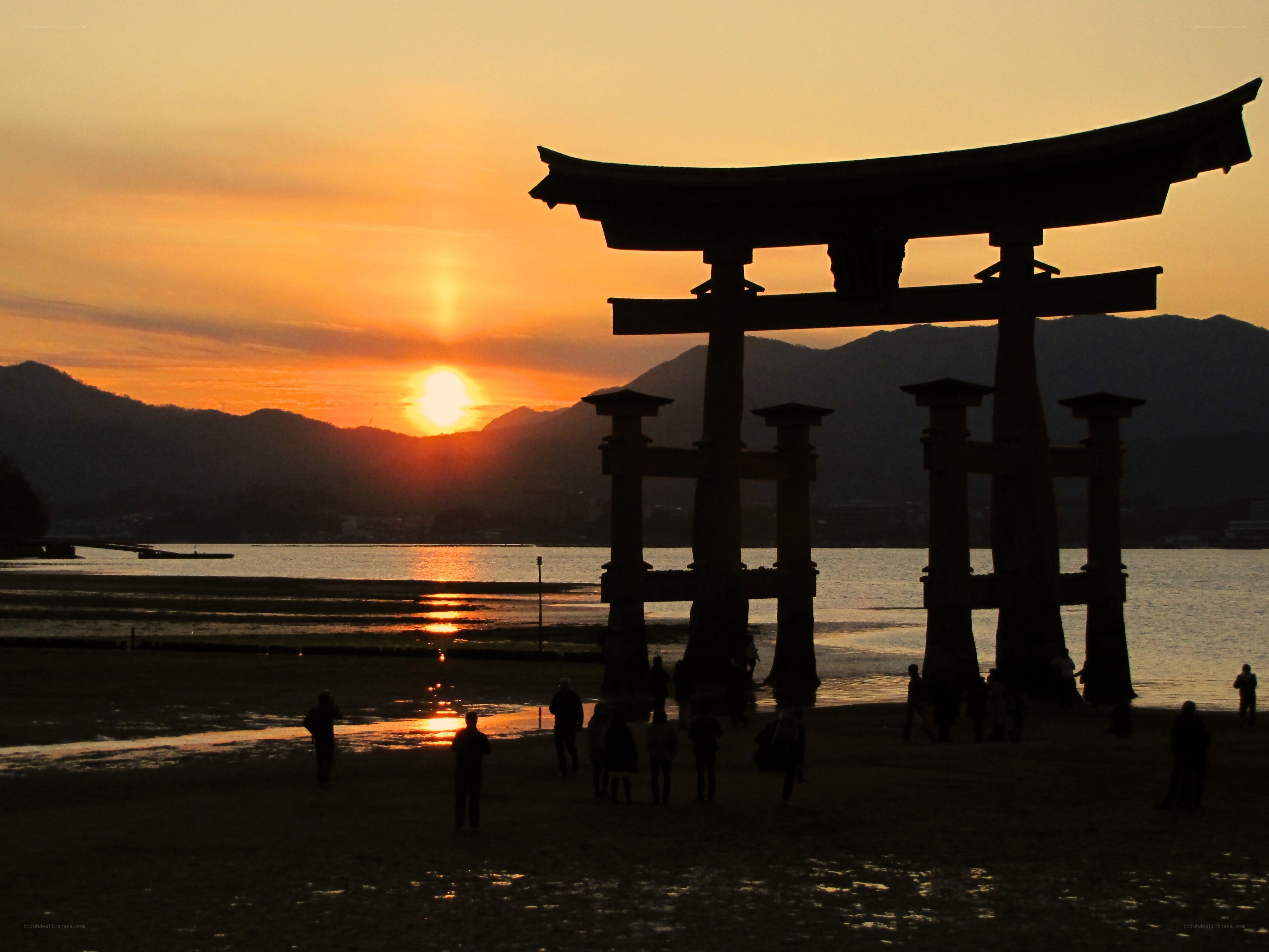 Sunset at Itsukushima Shrine