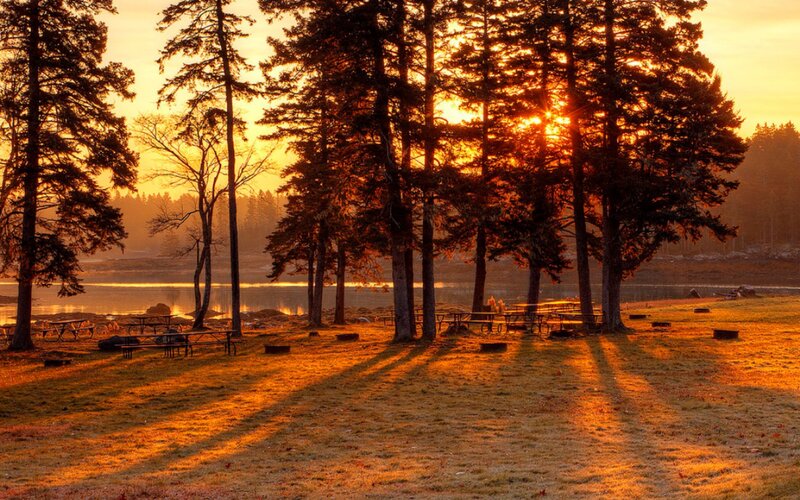 Sunset at Lakeside Park