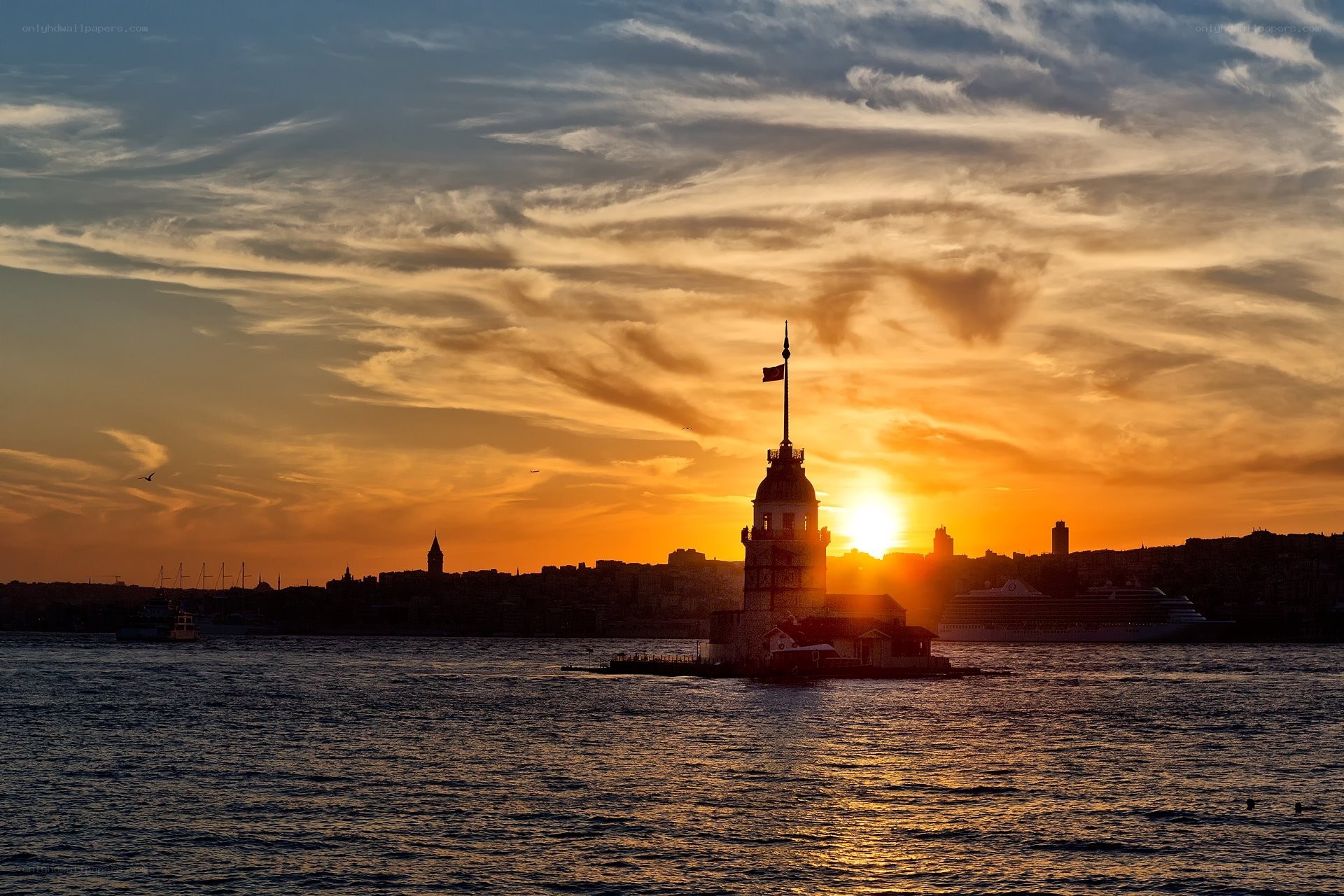 Sunset at Maiden's Tower