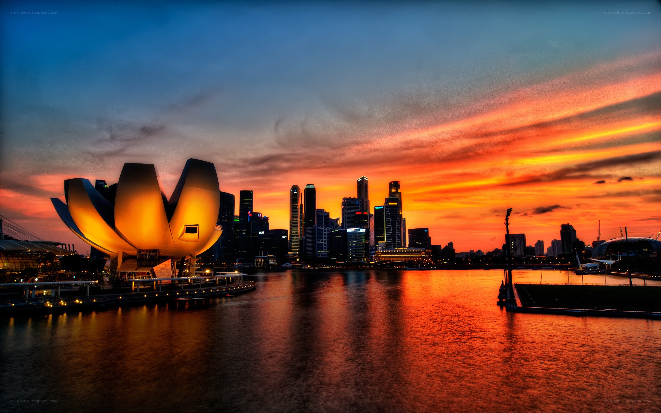 Sunset at Marina Bay Sands
