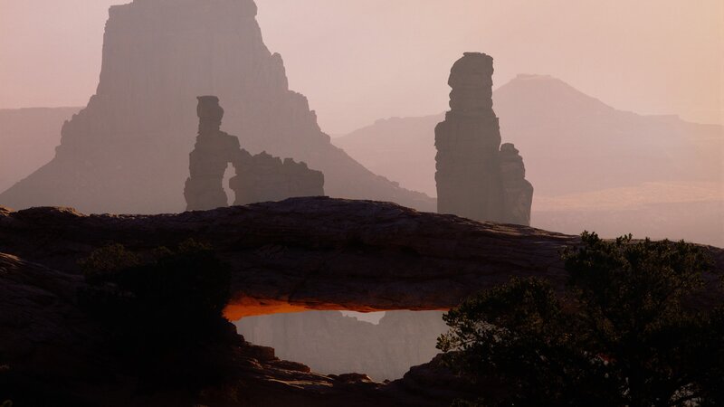 Sunset at Mesa Arch