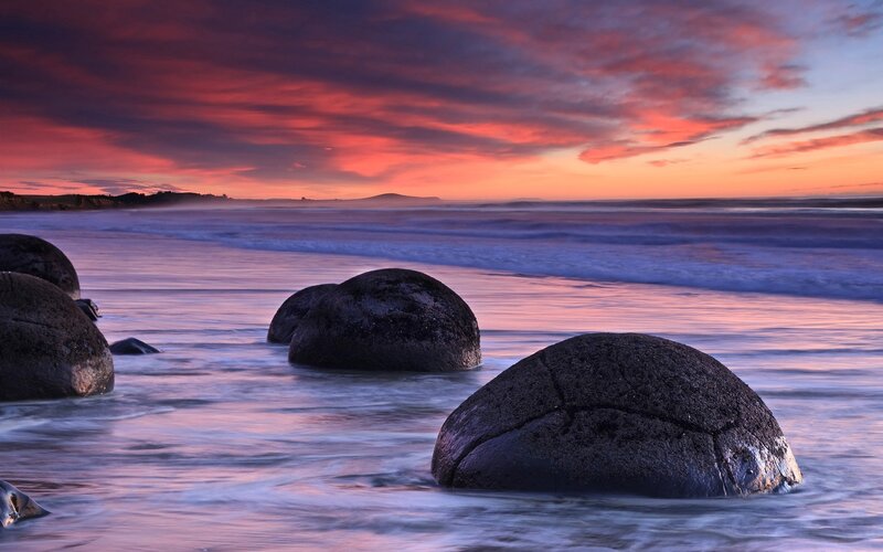 Sunset at Moeraki Boulders