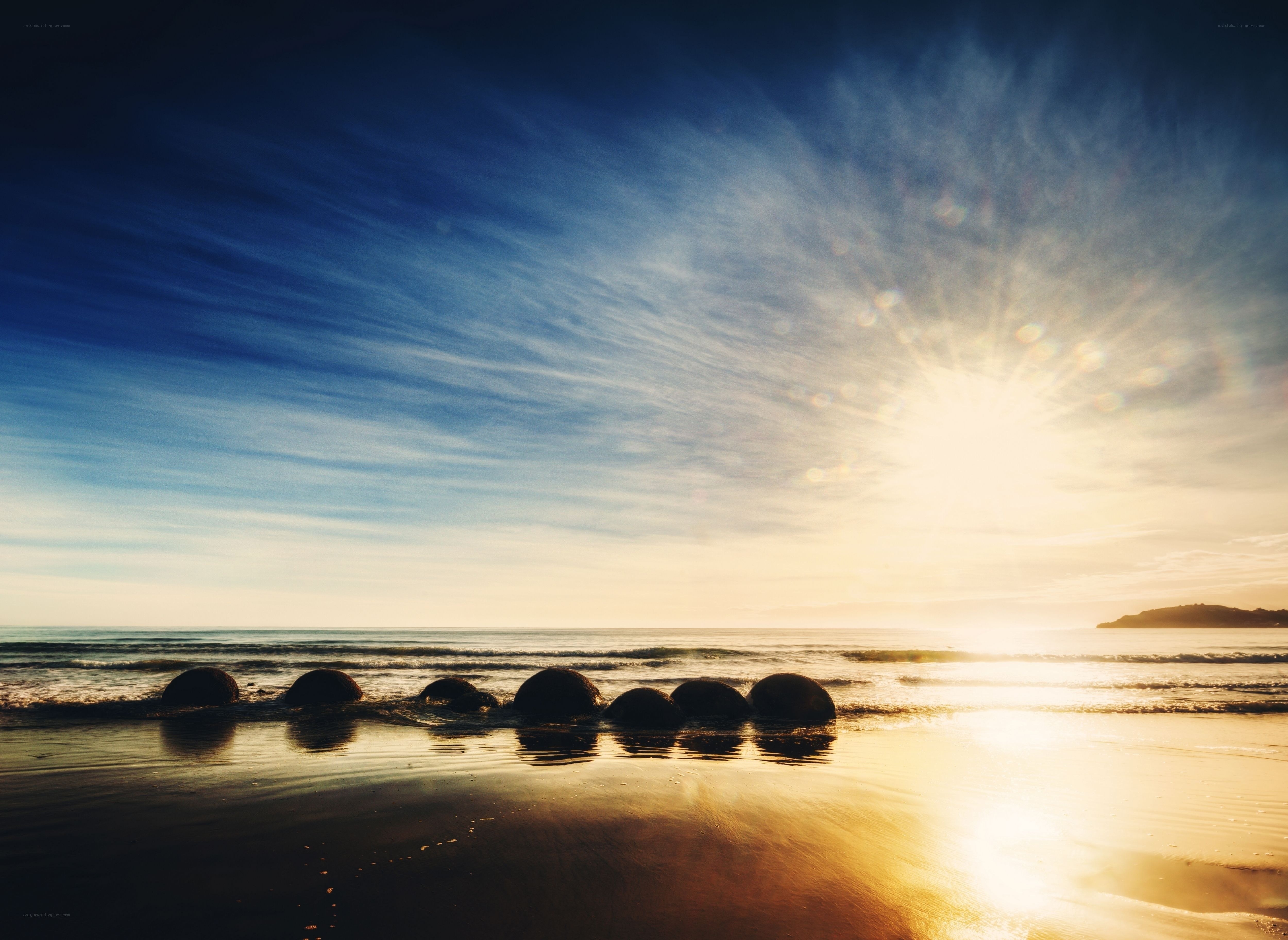 Sunset at Moeraki Boulders