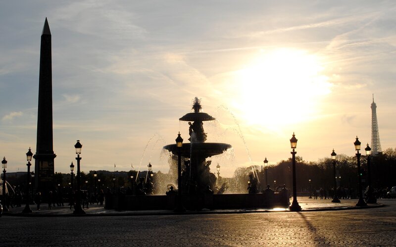 sunset at place de la concorde