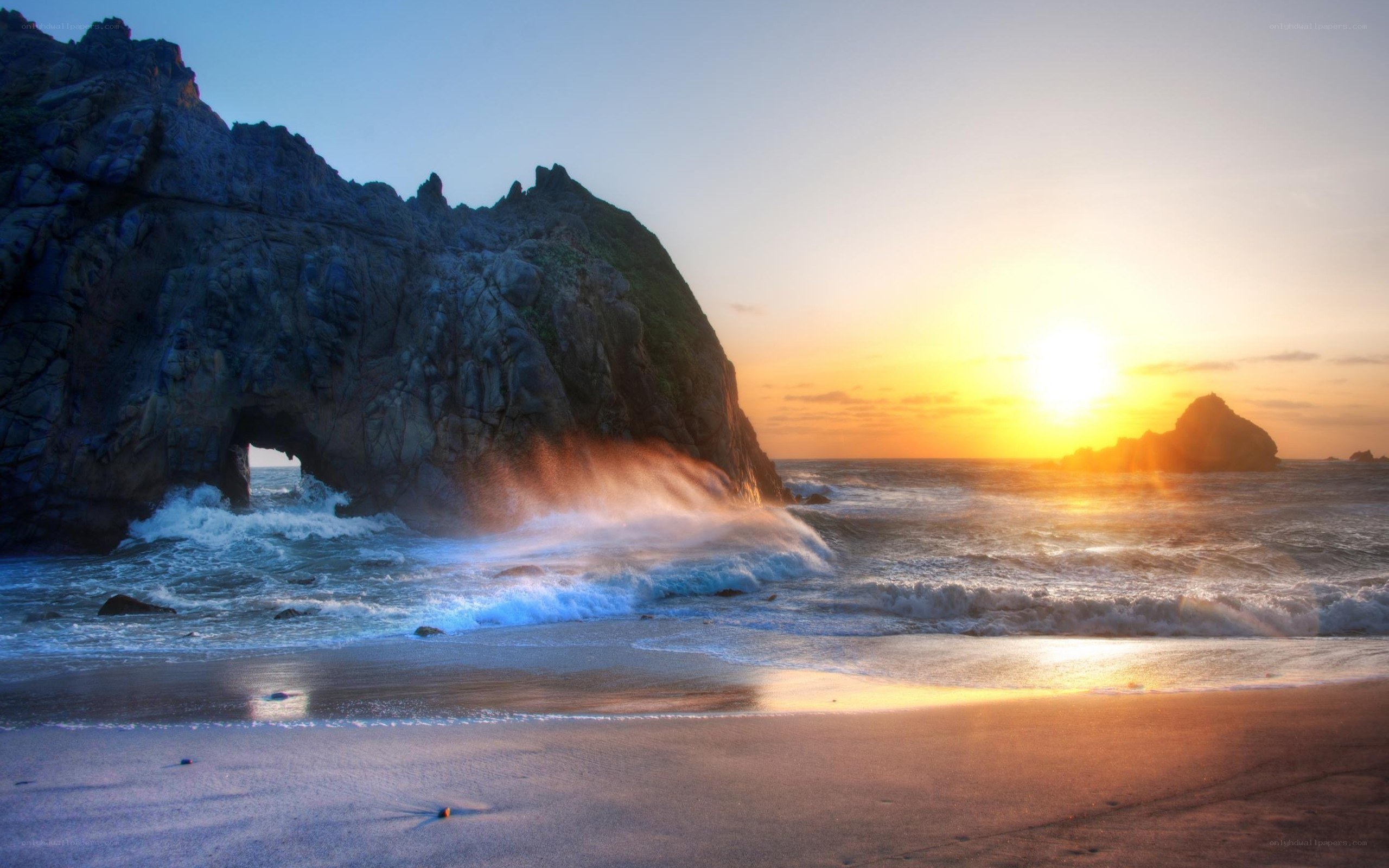 Sunset at sea arch