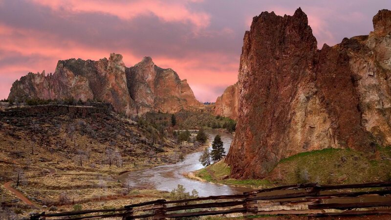 Sunset at Smith Rock State Park