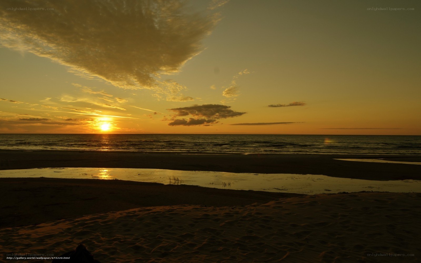 Sunset at the beach
