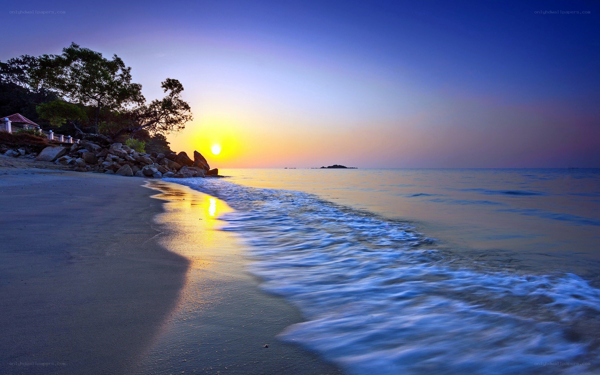 Sunset at the beach