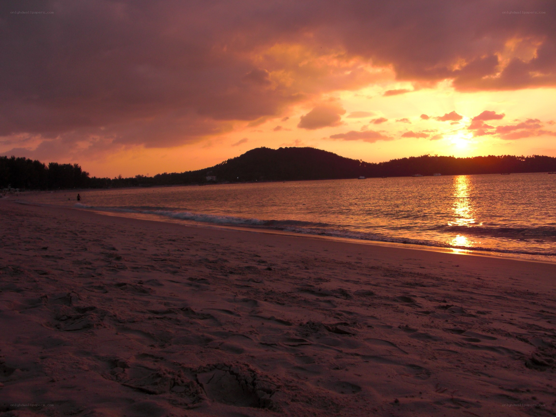 Sunset at the beach