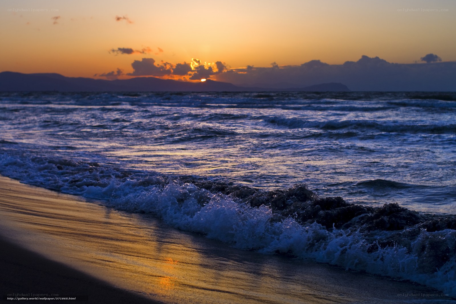 Sunset at the beach