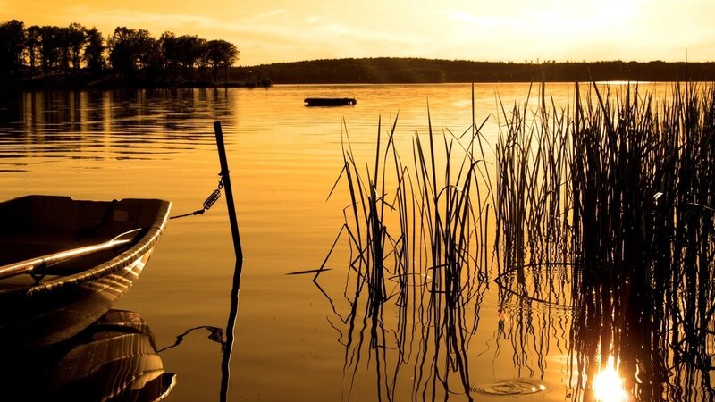 Sunset at the lake