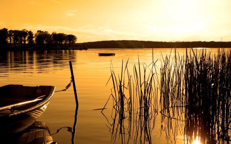 Sunset at the lake