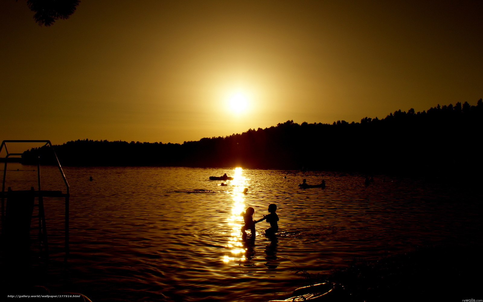 Sunset at the lake