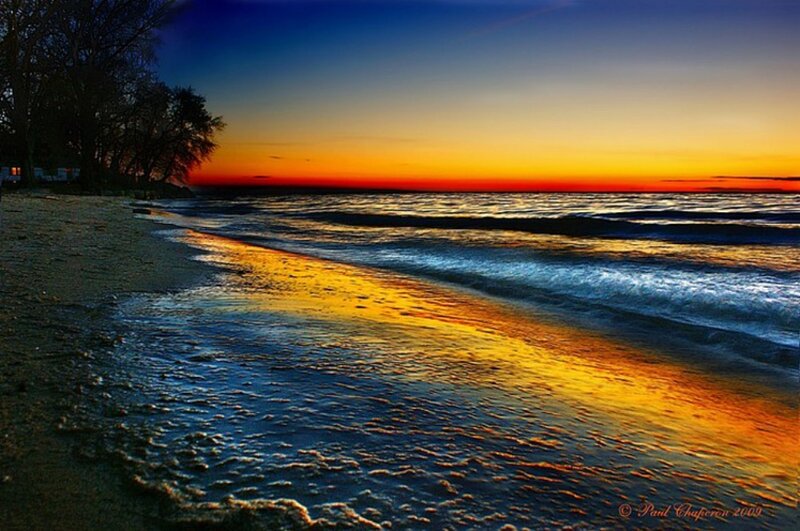 sunset at the lakeshore