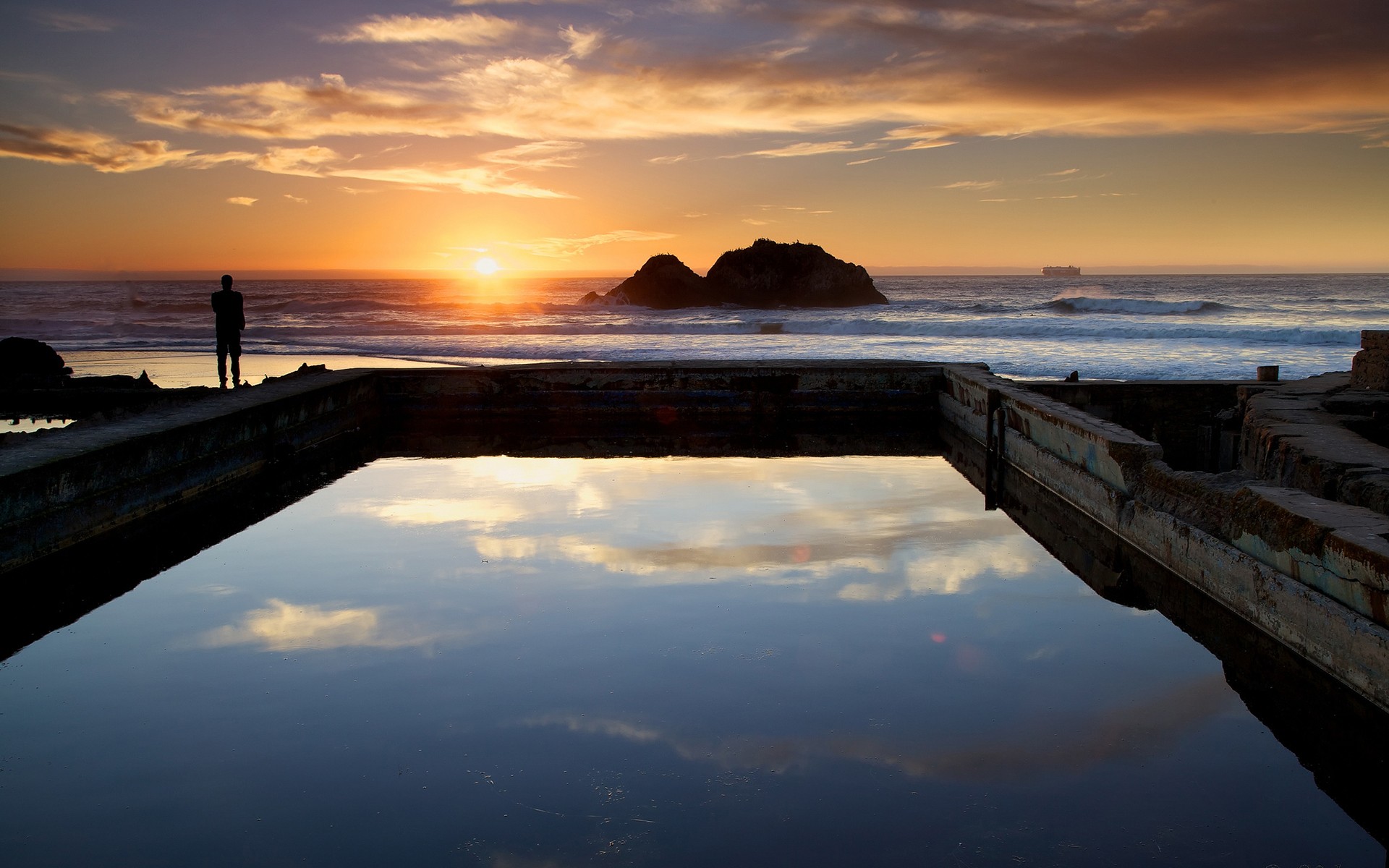 Sunset at the old pool