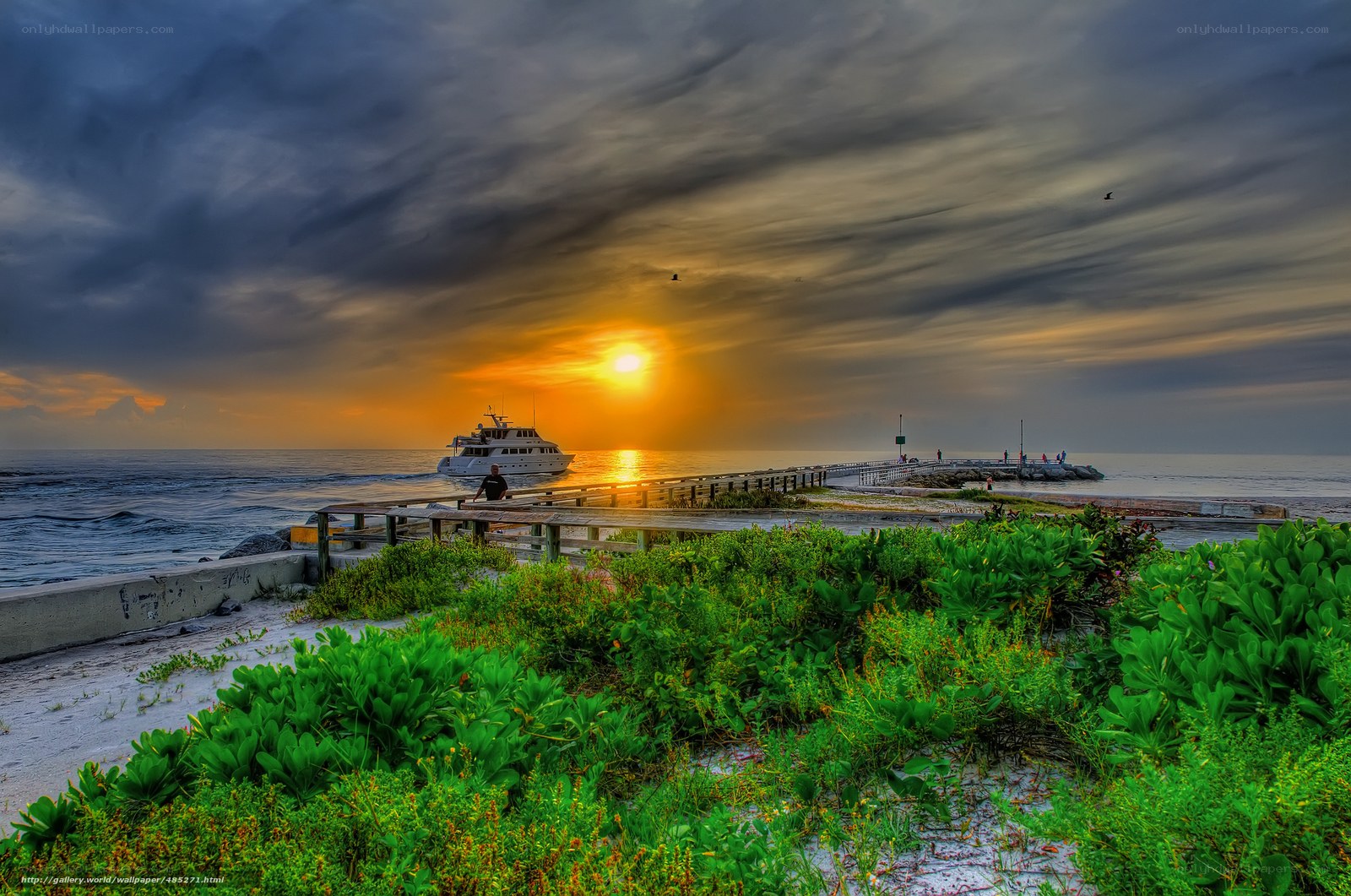 Sunset at the pier with boat