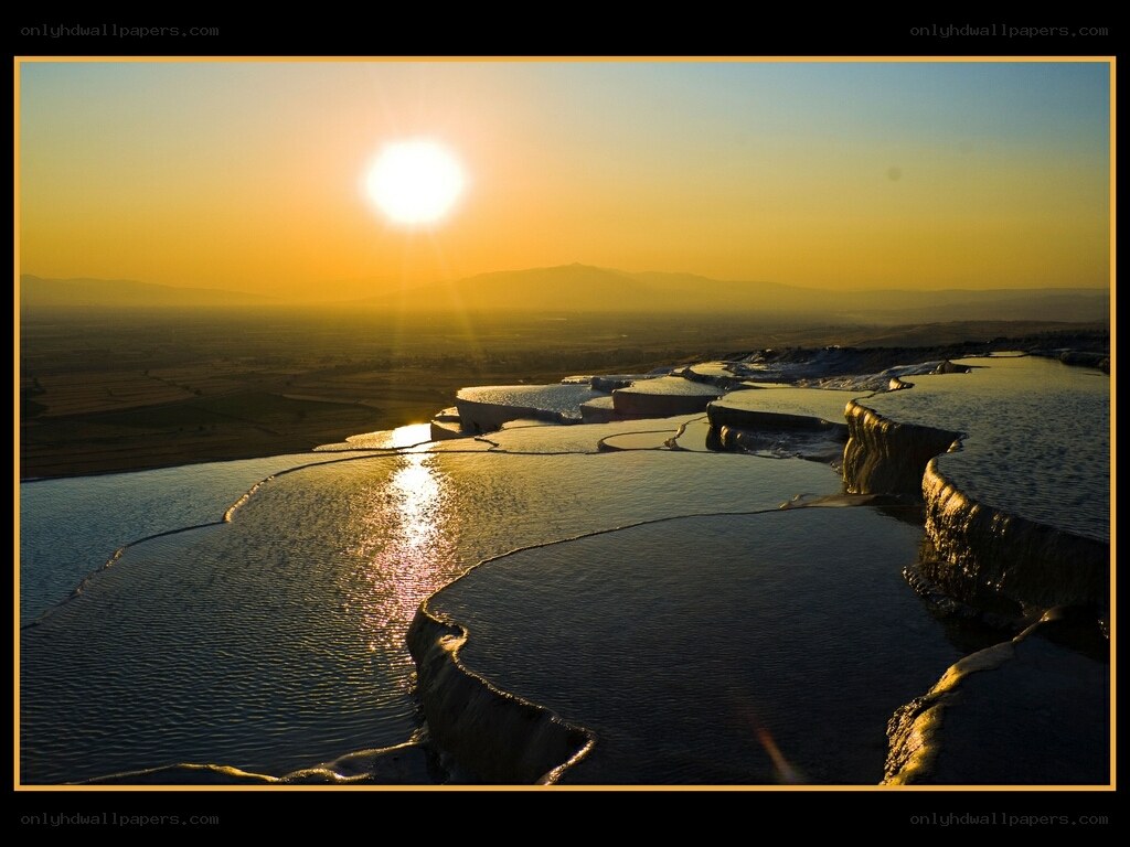 sunset at travertine terraces