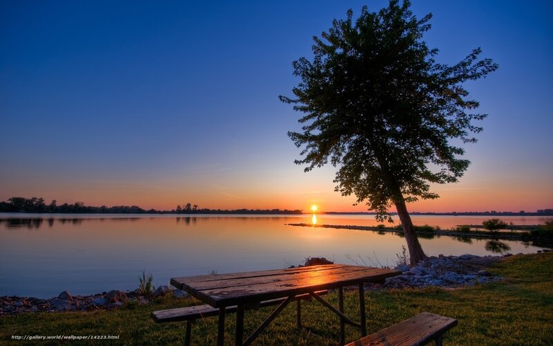 Sunset by the lake