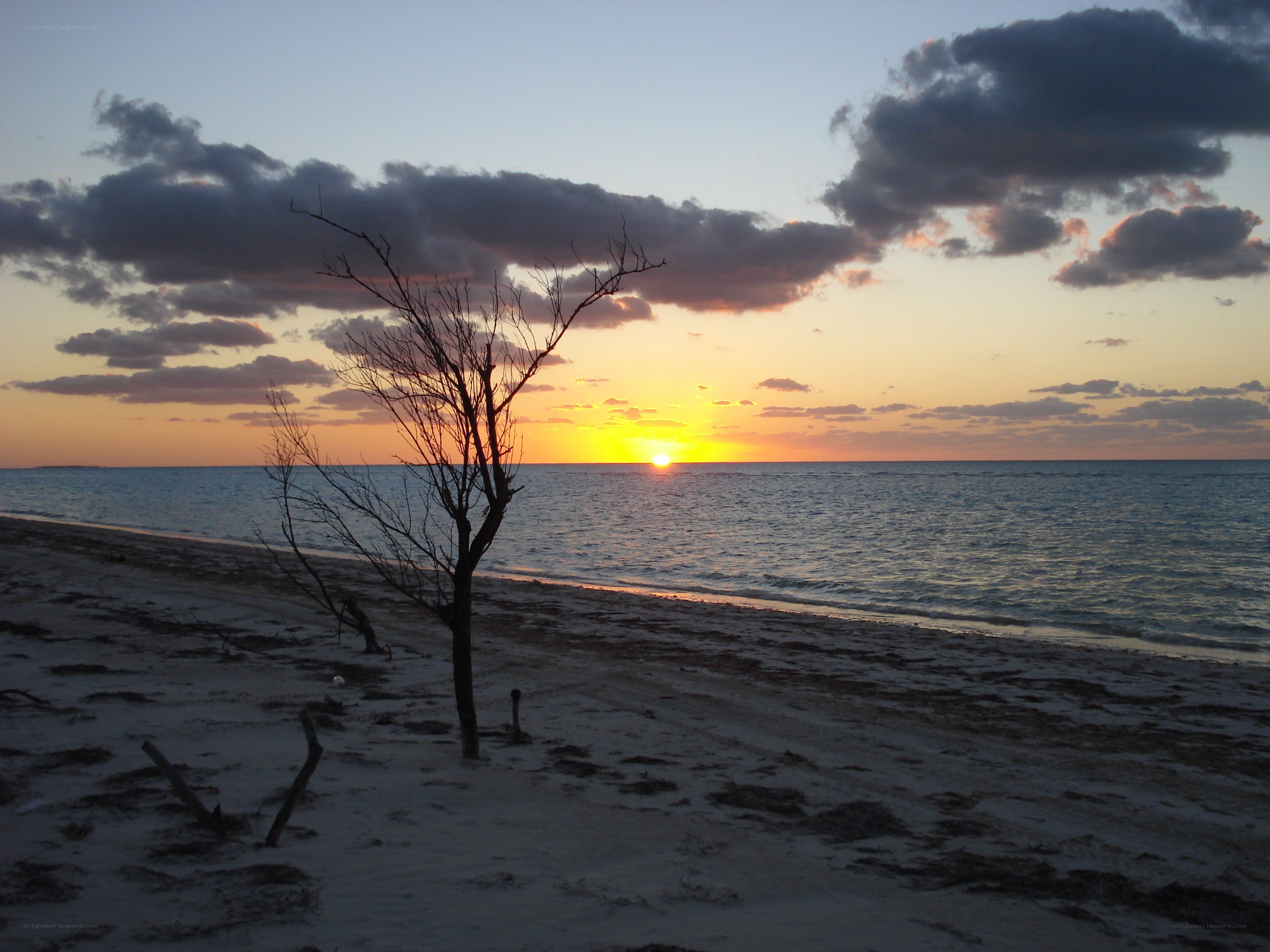 Sunset on a quiet beach